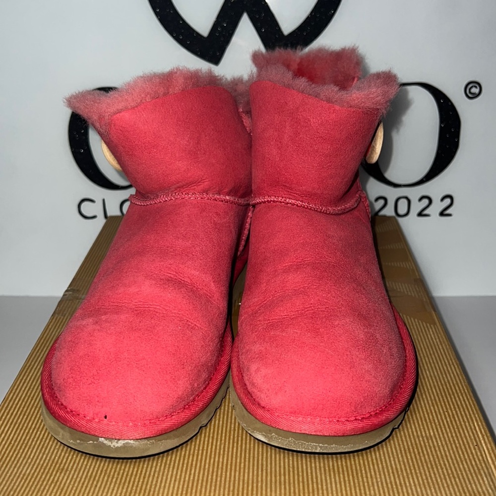 UGG Mini Bailey Button Boot in Pink